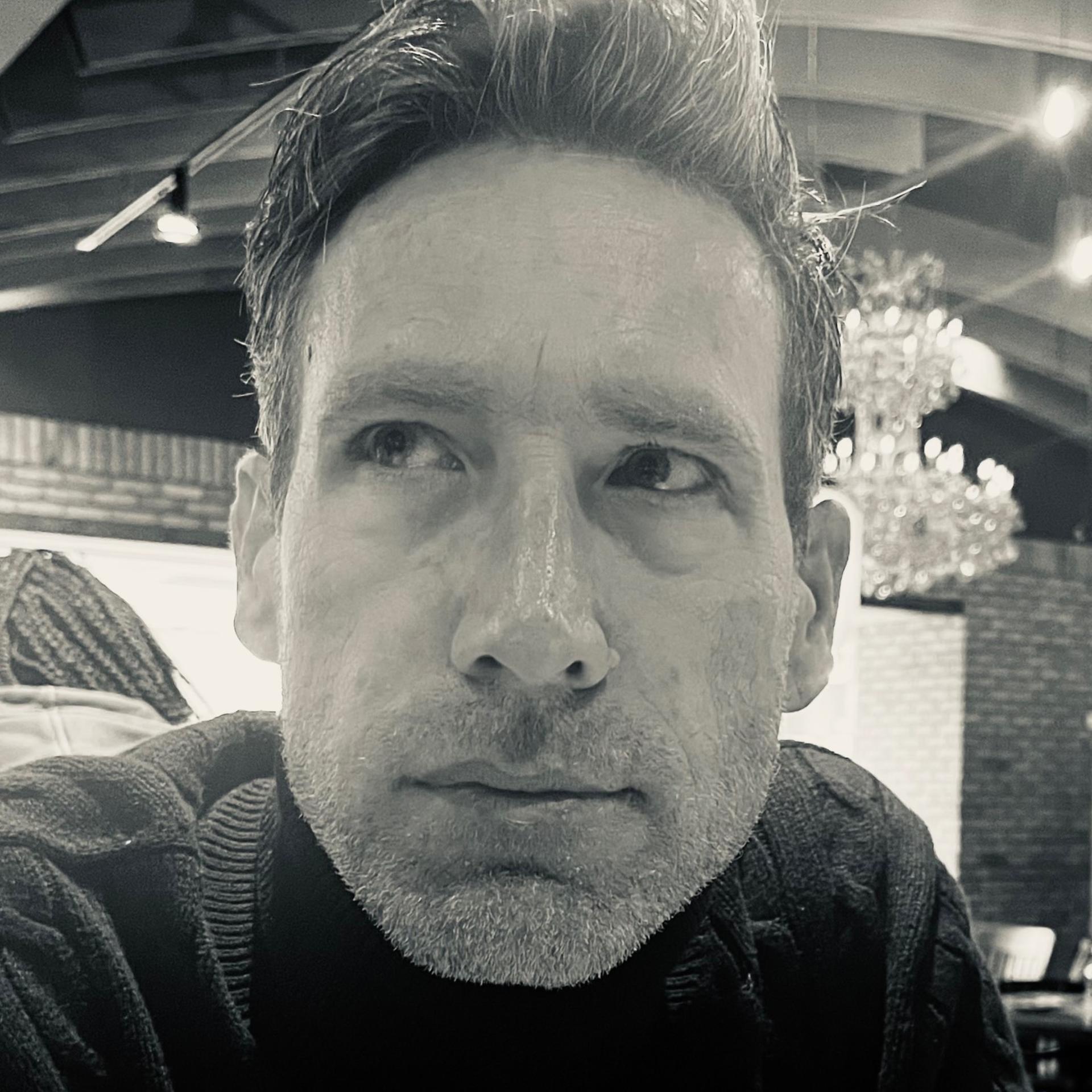 MICHAEL BARNES