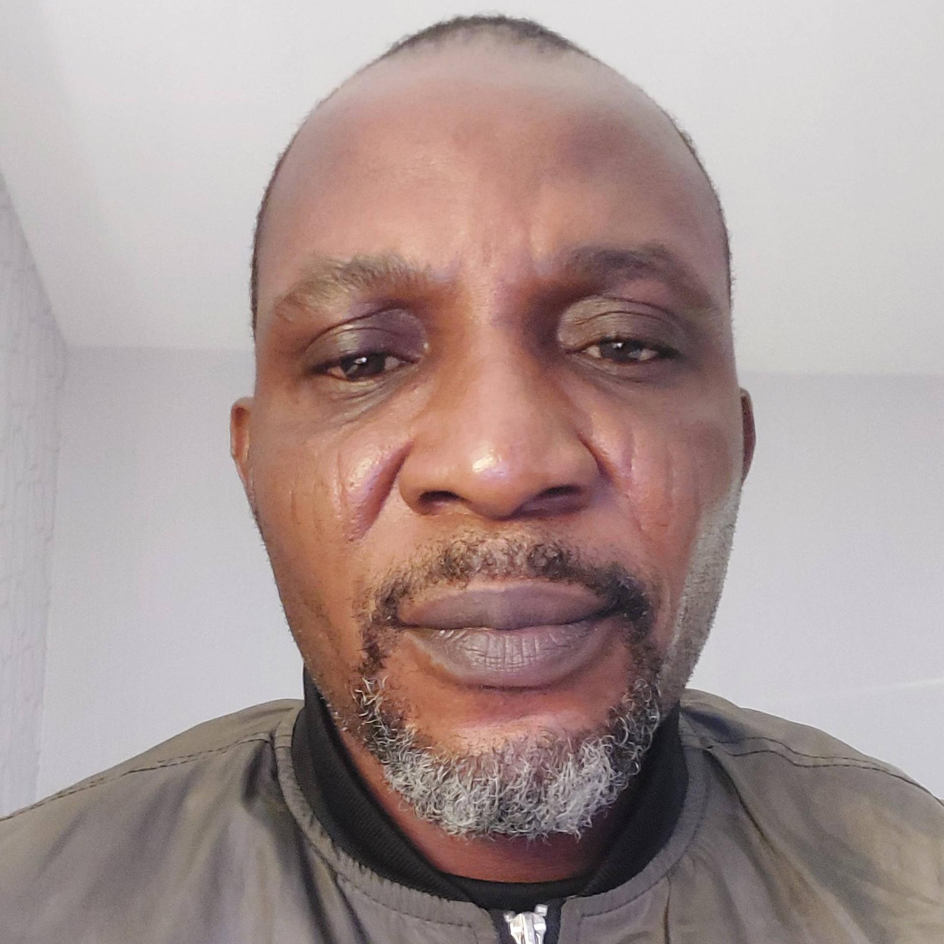 Happy Akambe