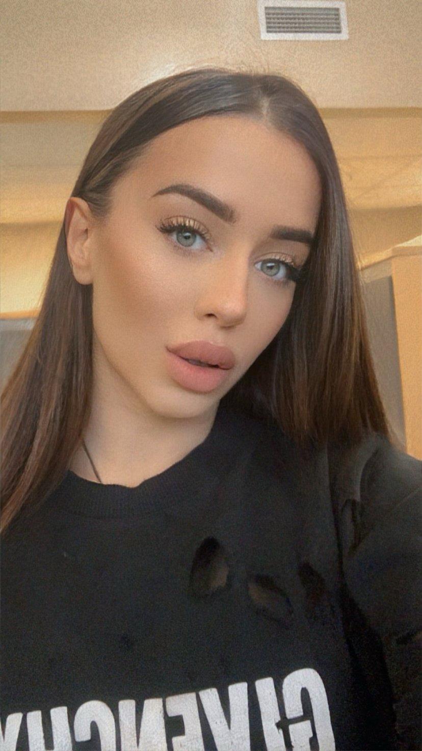ALEKSANDRA KUNITCYNA