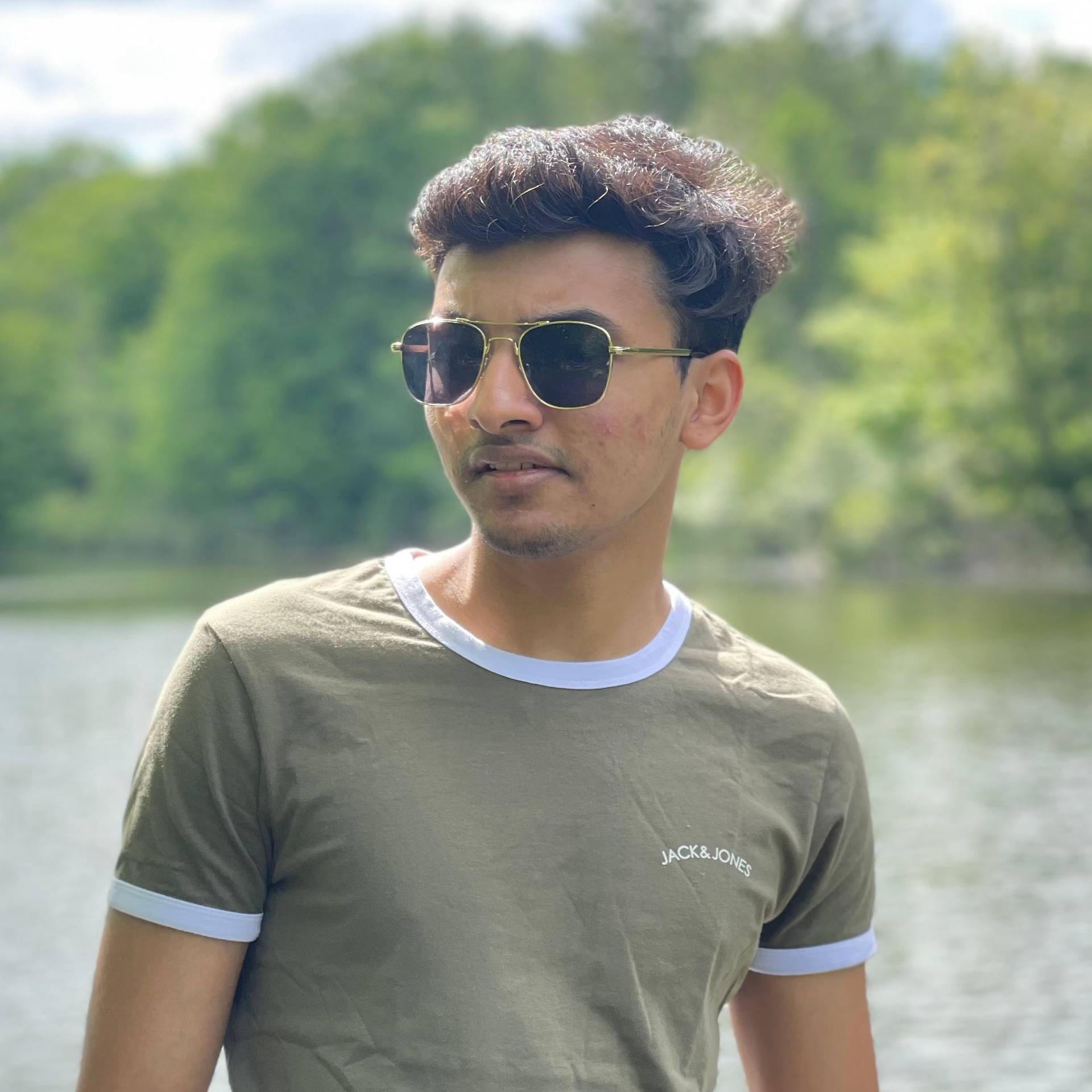 Rishi Gandhi