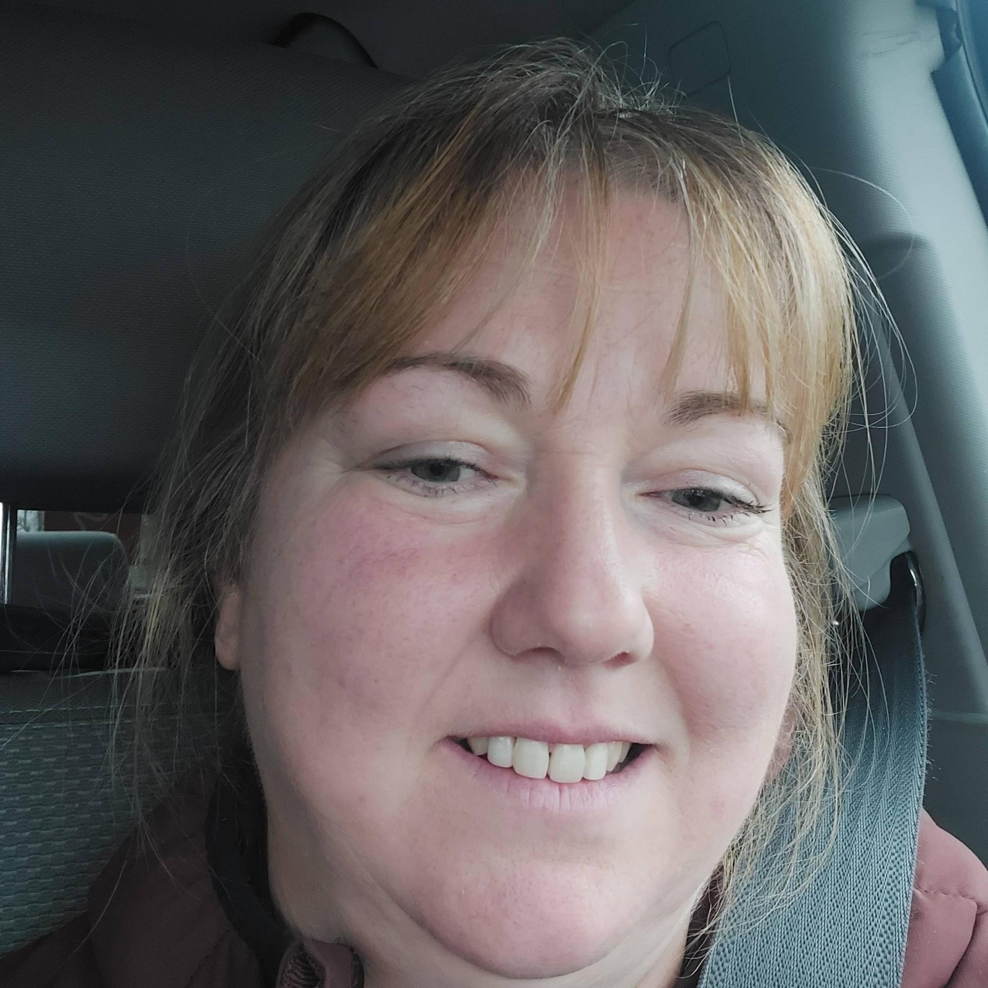 Lorraine Mac Neil