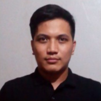 Kenny Lou Urmaza