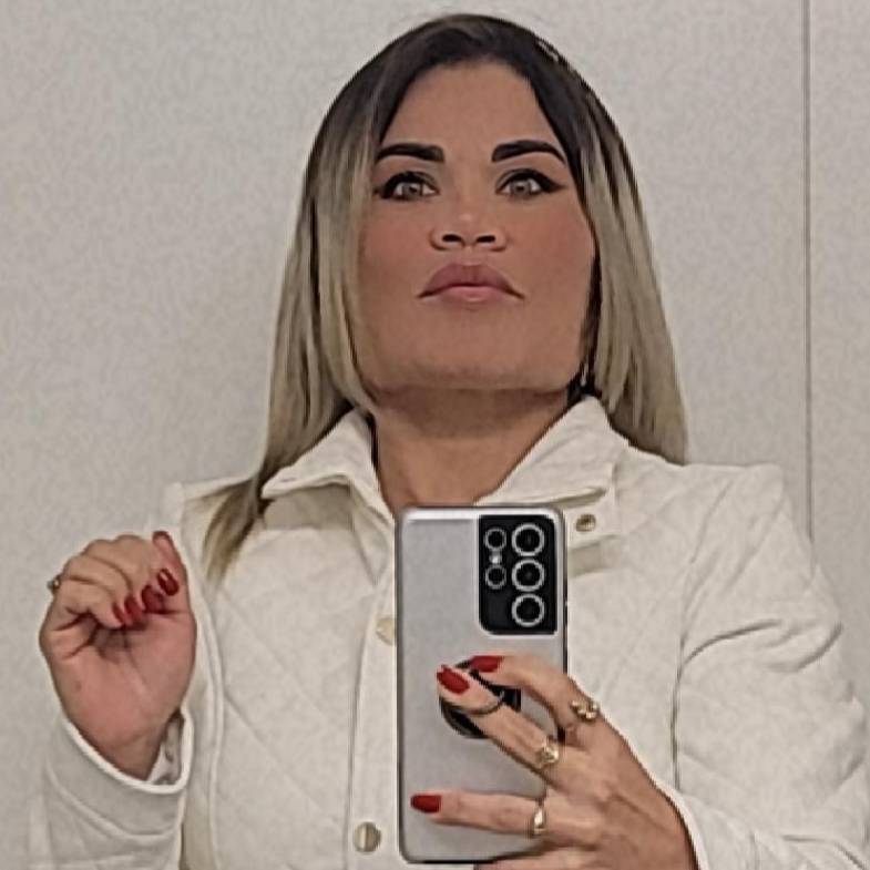 Dayislaura Pérez Buchillon