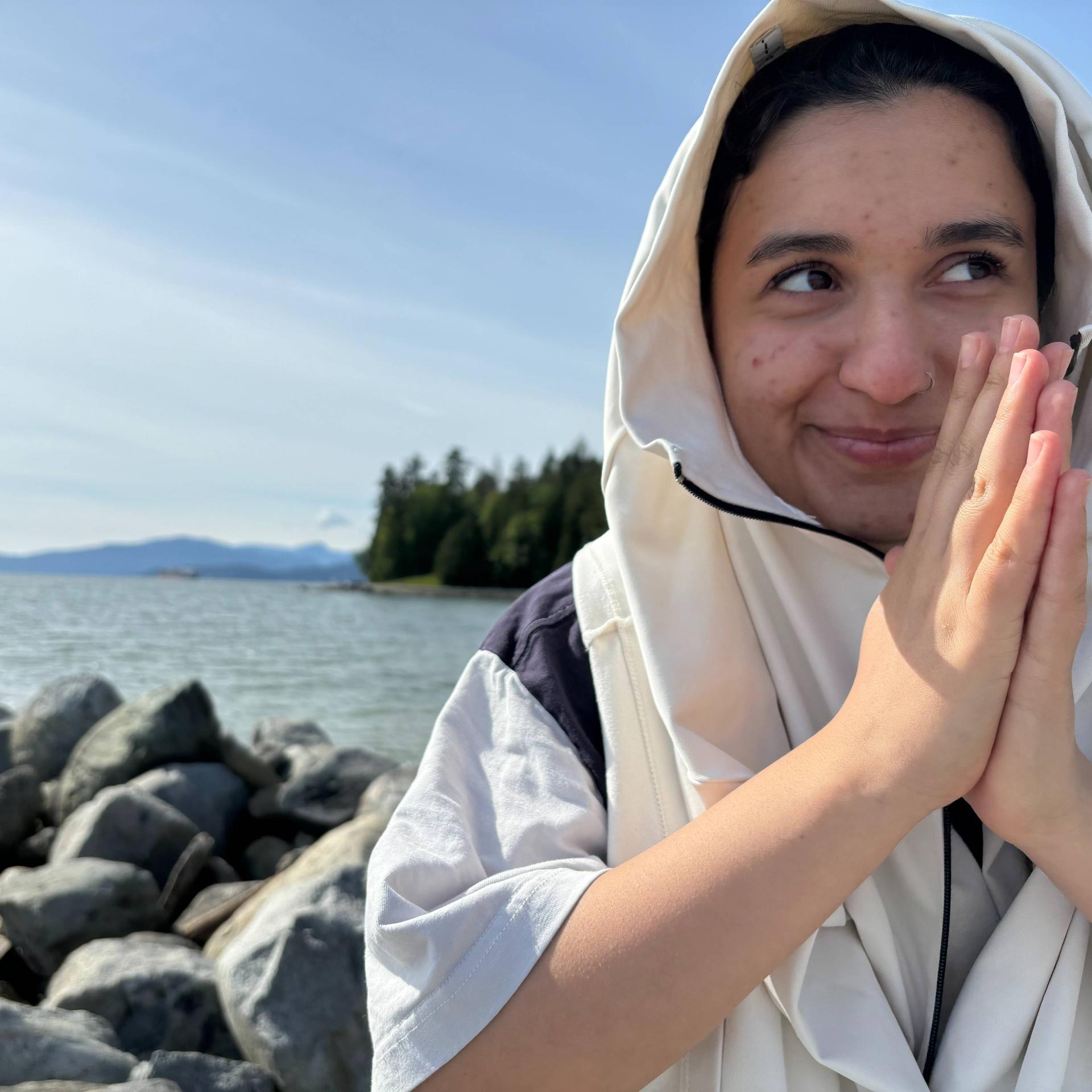 Maryam Nikooharf Khayer