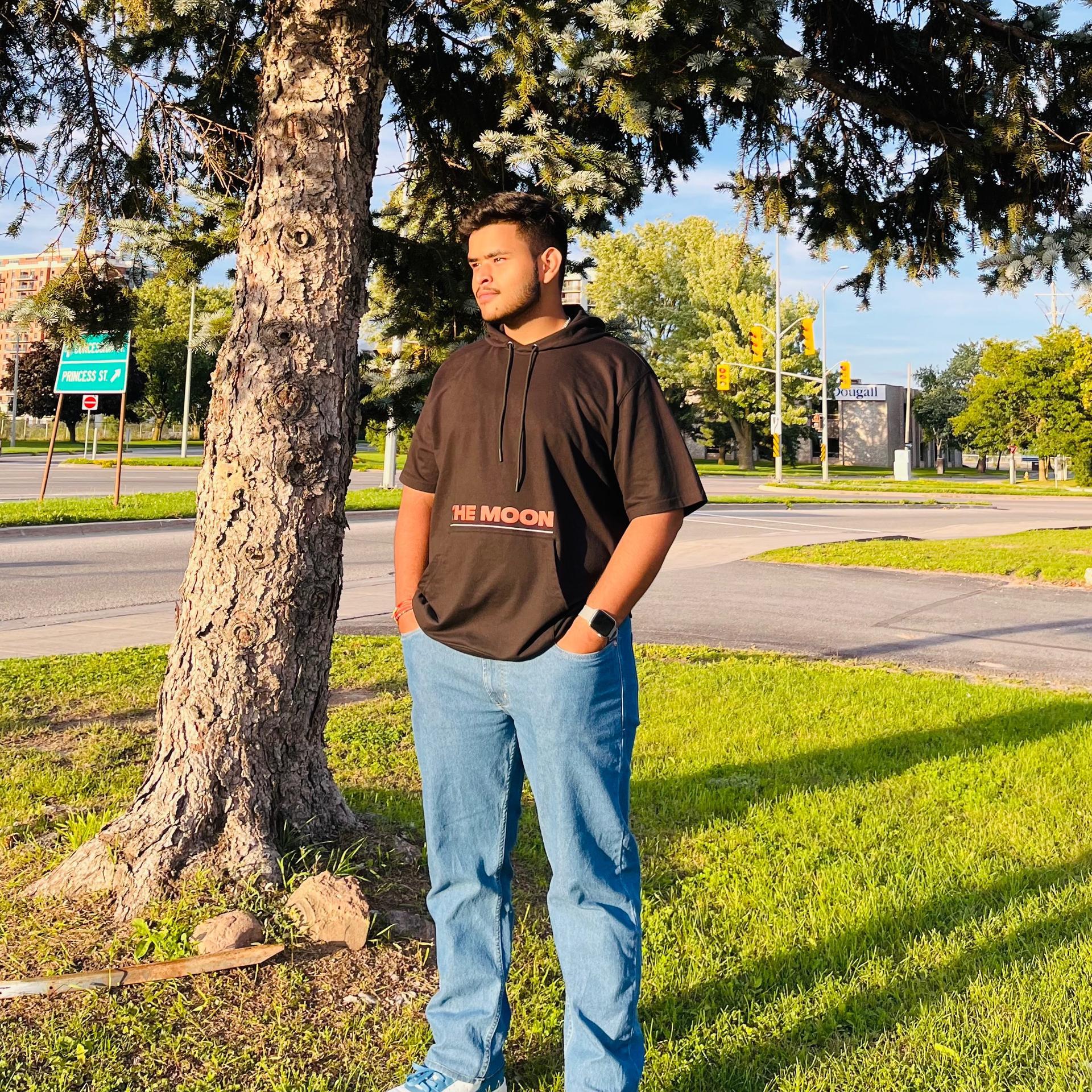 Tushar Tushar