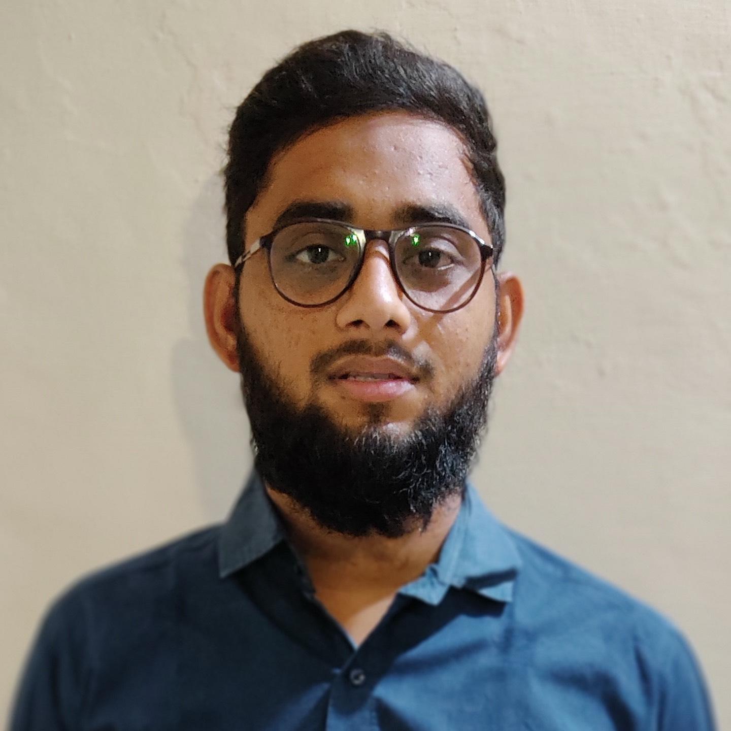 Lukman Vhora